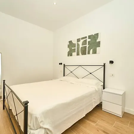Allegra Elegance Homes Lägenhet