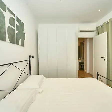 Allegra Elegance Homes Apartman