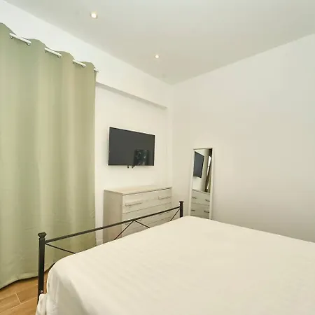 Allegra Elegance Homes Apartman